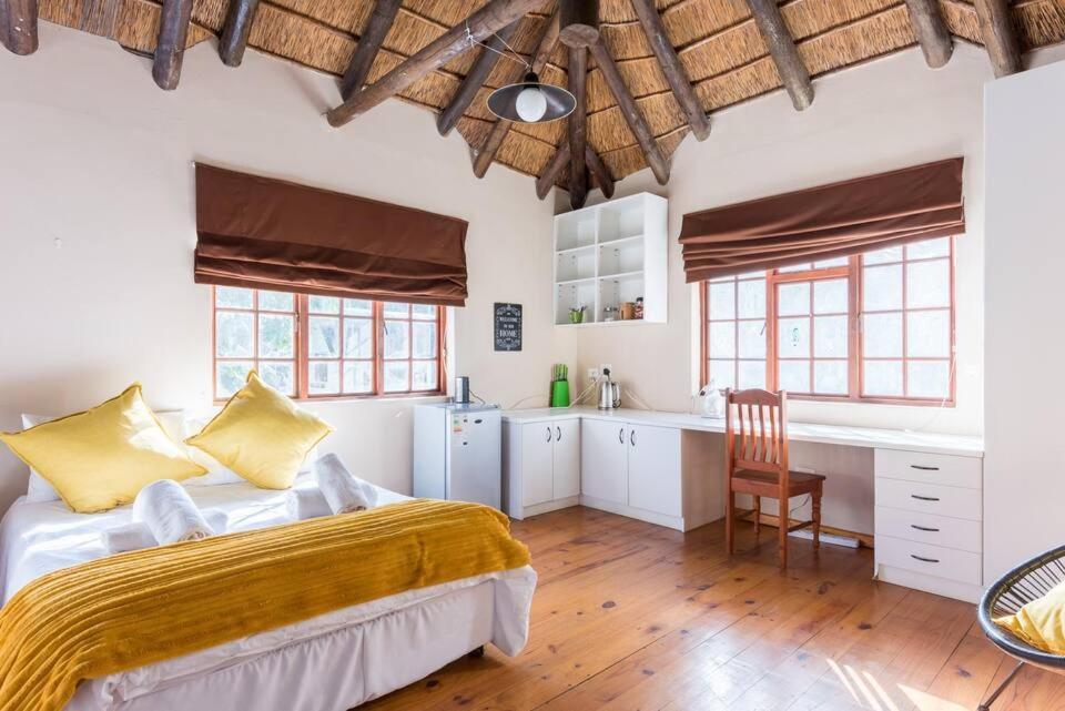 Mead, Pinelands Apartment เคปทาวน์ ภายนอก รูปภาพ