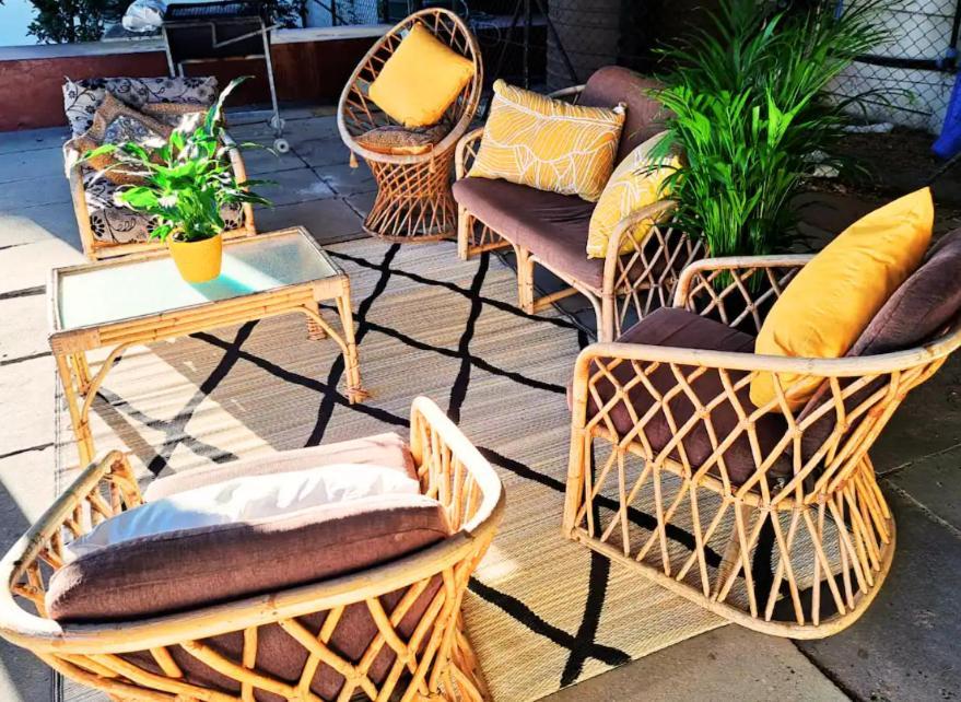 Mead, Pinelands Apartment เคปทาวน์ ภายนอก รูปภาพ